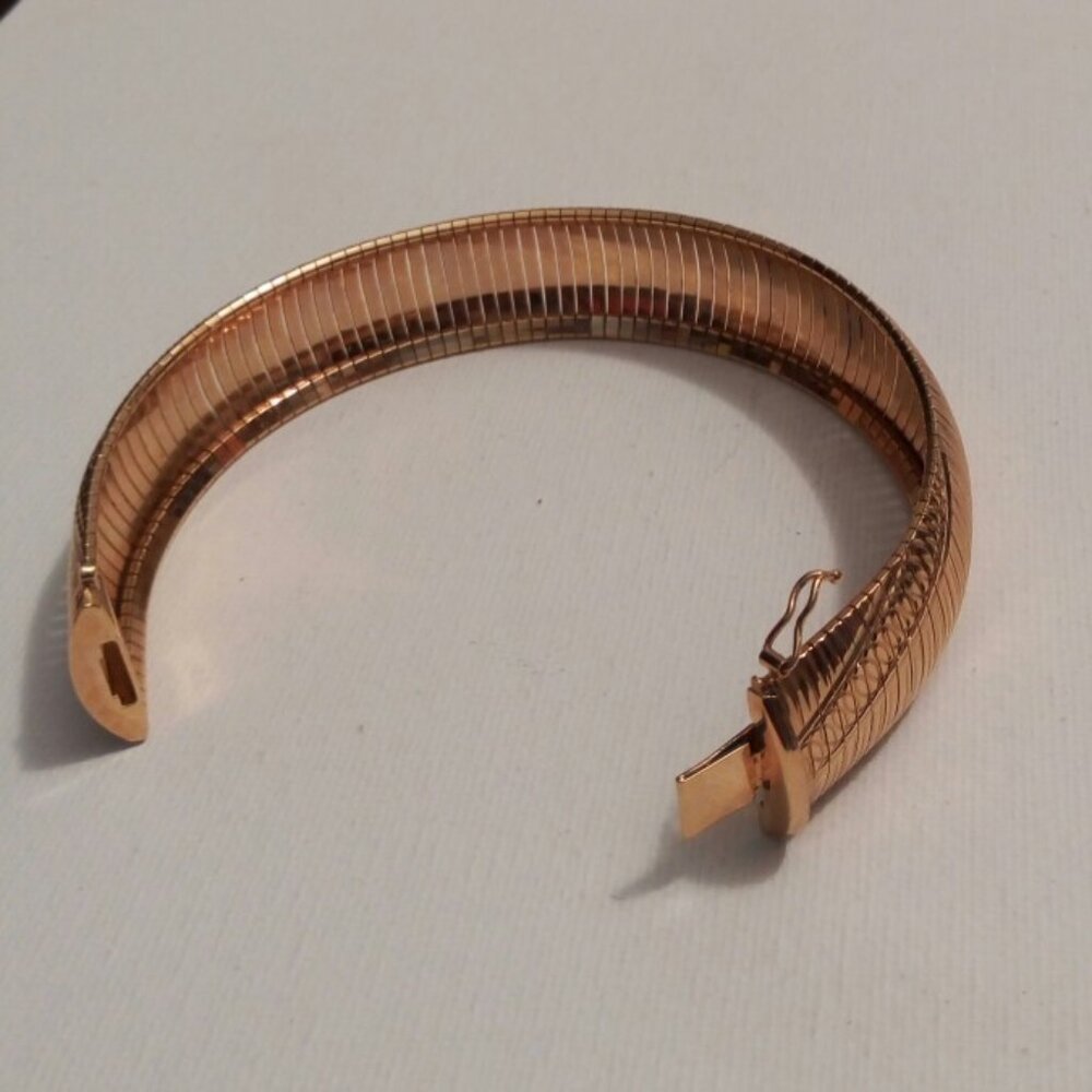 Mia Fiore Dyadema 8” Gold Plated Bangle - Picture 3 of 8